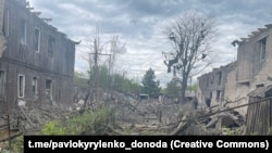 Наслідки російських обстрілів Торецька, травень 2023 року