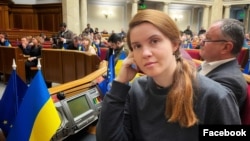 Мар'яна Безугла, членкиня оборонного комітету парламенту