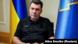 Військових-строковиків, у яких вже завершився термін служби, вирішили демобілізувати, зазначив секретар РНБО Олексій Данілов