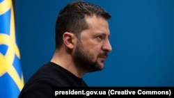 Це вже другий візит Володимира Зеленського на Одещину після початку повномасштабного вторгнення РФ