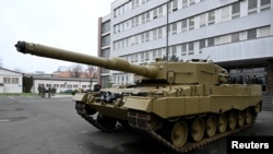 Концерн Rheinmetall готов передать Украине 139 танков «Леопард», как только разрешение на это даст правительство Германии