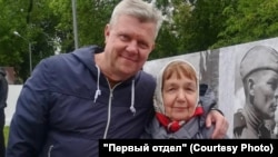 Геннадий Артеменко с матерью 