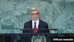 Президент Армении Серж Саргсян выступает с речью на 66-ой сессии Генеральной Ассамблеи ООН, Ню-Йорк, 23 сентября 2011 г..