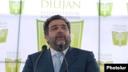 Ռուբեն Վարդանյան, արխիվ
