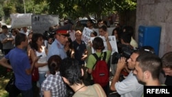 Բողոքի ցույց՝ ի պաշտպանություն Մարիամ Սուխուդյանի