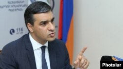 Armenia -- Ombudsman Arman Tatoyan presents his the annual report in Yerevan, April 13, 2017