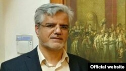 محمود صادقی، نماینده تهران در مجلس