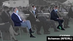 У першому ряду поруч із самим Зеленським «Схеми» зауважили і керівника ОП Андрія Єрмака, і помічника президента Сергія Шефіра