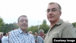 Активисты Айкак Аршамян (справа) и Сурен Сагателян (архив)