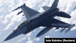 Винищувач F-16 (фото ілюстративне)