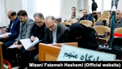 تصویری از جلسه سوم دادگاه پرونده «فساد در پتروشیمی»