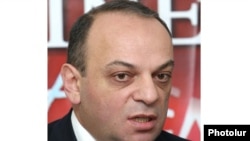 Арман Меликян