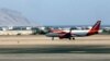 Літак британської авіакомпанії Easyjet на злітній смузі у Шарм-ель-Шейху, 6 листопада 2015 року 