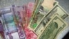 В Туркменистане активизировали борьбу с торговцами валюты