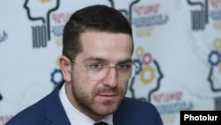 Заместитель министра образования, науки, культуры и спорта Армении Геворк Лорецян 