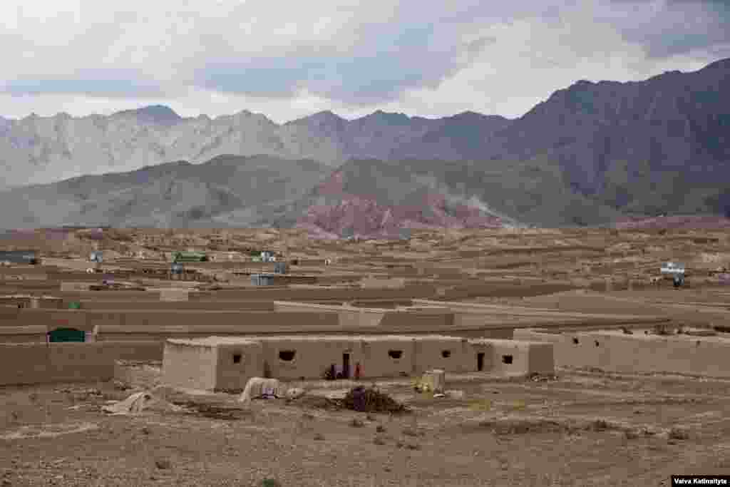 Some returnees have made makeshift dwellings on government land on the outskirts of Kabul. 