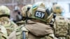  За даними Нацполіції, внаслідок вибуху скутера один із військових, 29 років, загинув на місці, ще один 26-річний військовий був госпіталізований із тяжкими травмами.