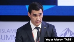 Թուրքմենստանի նախագահ Գուրբանգուլի Բերդիմուհամեդովի որդի Սերդար Բերդիմուհամեդովը, արխիվ