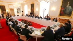 Лідери країн-членів Європейського союзу під час саміту у Братиславі. 16 вересня 2016 року