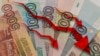 Перші наслідки нових санкцій: рубль девальвує на понад 30% проти долара та євро
