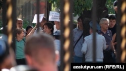 Акция протеста на проспекте Баграмяна, Ереван, 1 октября 2019 г.
